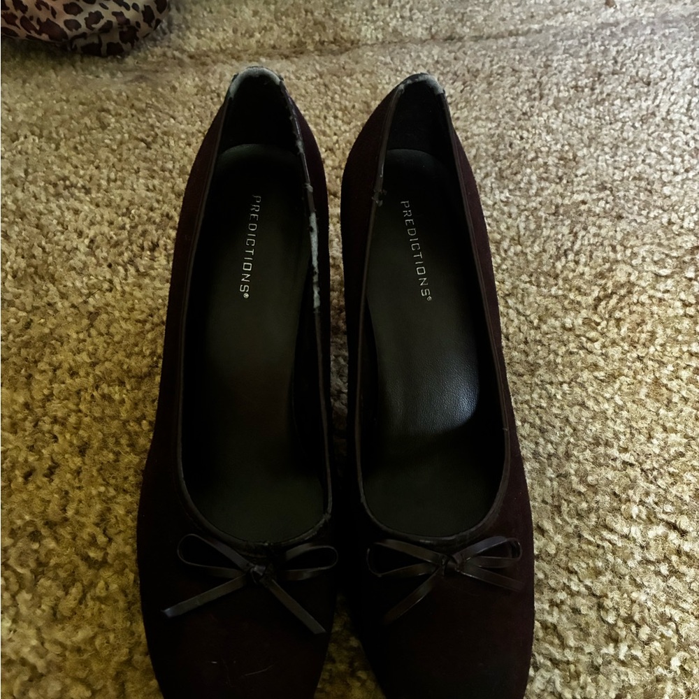 Predictions Black Heels Classic Elegance